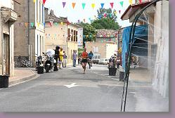 Marathon de Sauternes 01 556 * 680 x 453 * (138KB)